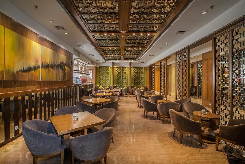 éL Hotel Royale Jakarta - Bar