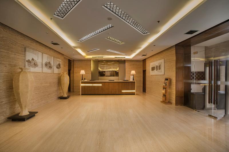 éL Hotel Royale Jakarta - Lobi