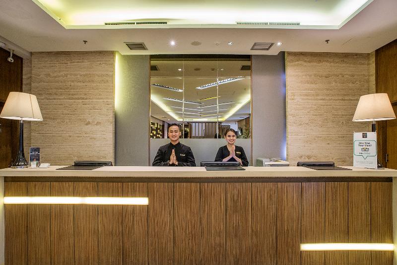 éL Hotel Royale Jakarta - Lobi