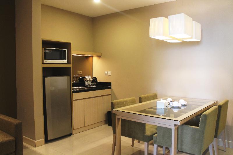éL Hotel Royale Jakarta - Oda