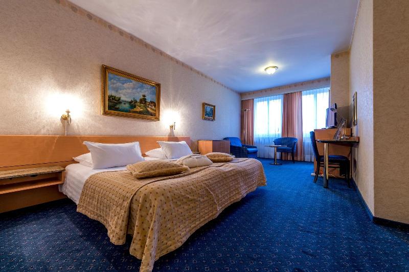 Hotel Century - Oda