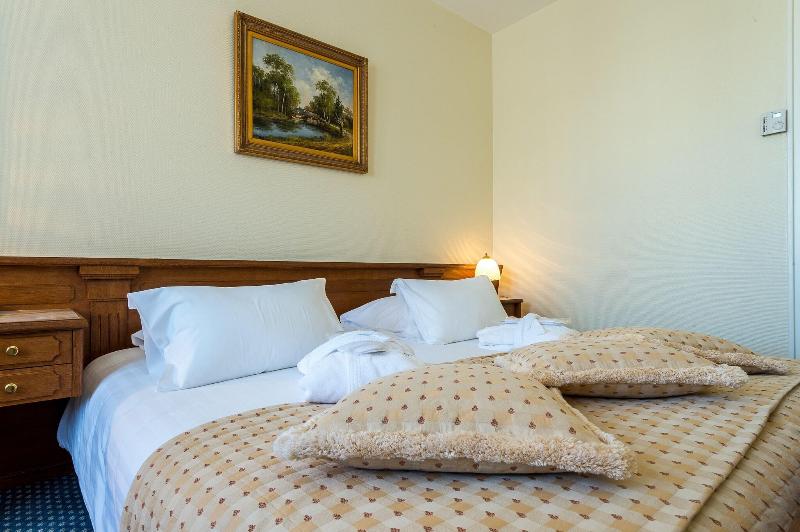 Hotel Century - Oda
