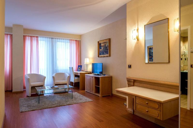 Hotel Century - Oda