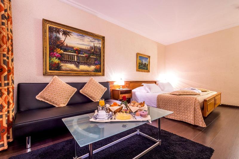Hotel Century - Oda
