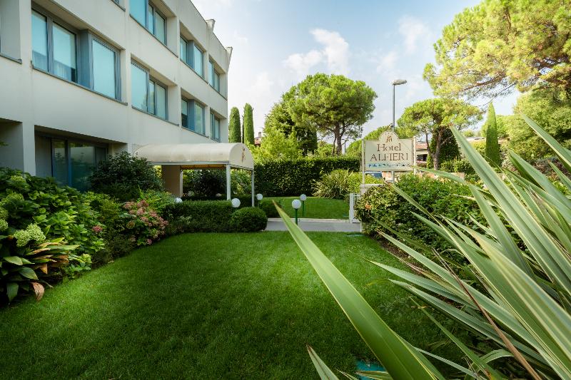 Hotel Alfieri - Genel