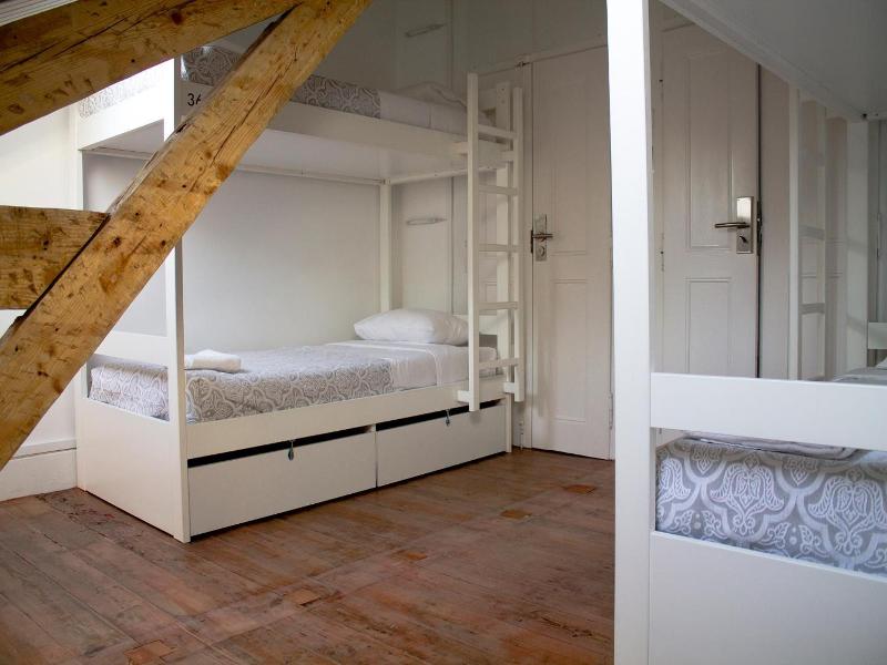WW Hostel & Suites - Oda
