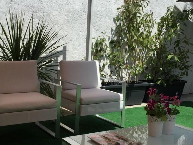 WW Hostel & Suites - Teras