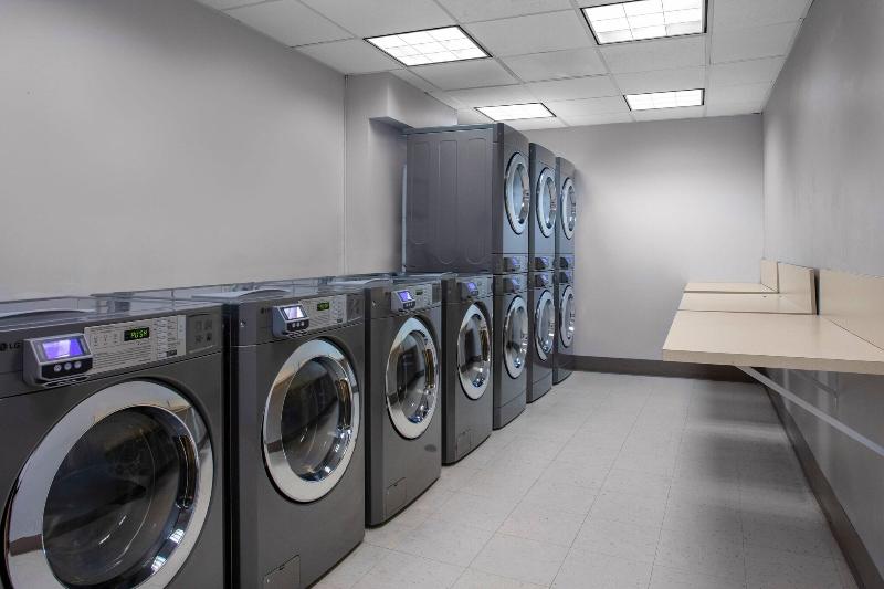 Residence Inn Yonkers Westchester County - Genel