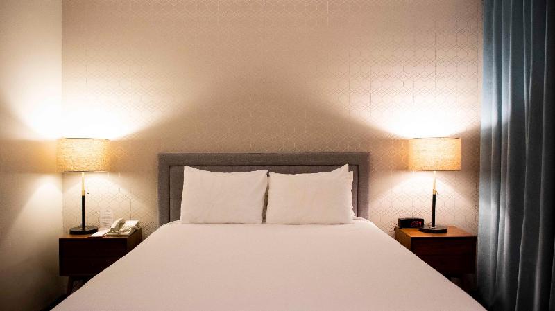 Hotel Stanford - Oda