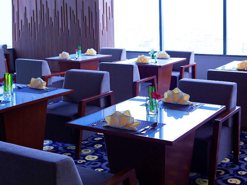 Grand Mercure Jakarta Harmoni - Bar