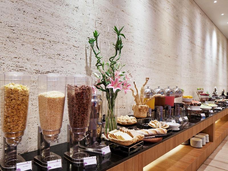 Grand Mercure Jakarta Harmoni - Restoran