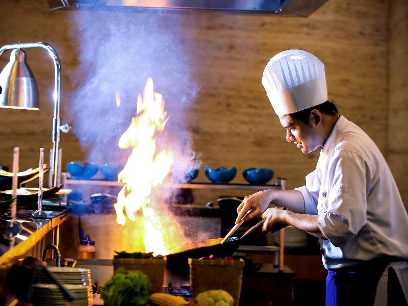 Grand Mercure Jakarta Harmoni - Restoran