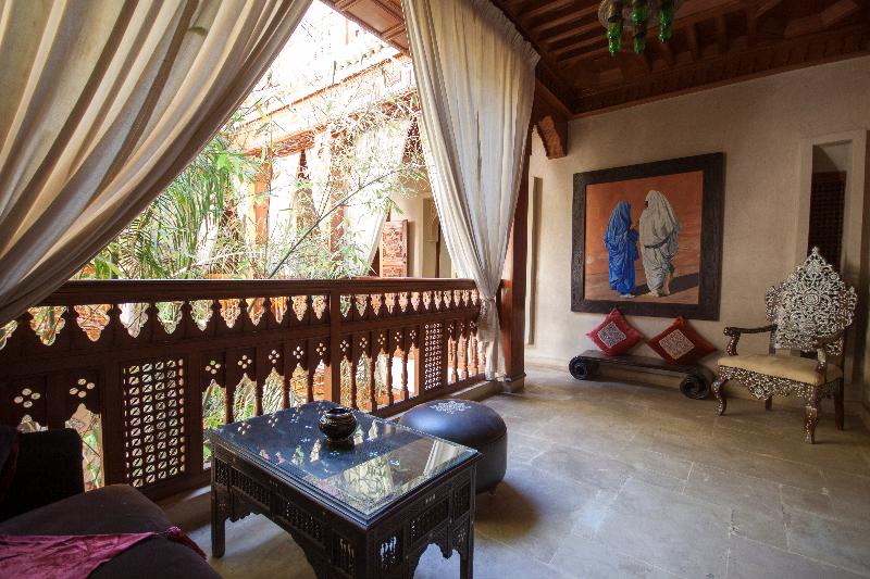 Riad Flam - Genel