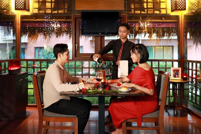 Holiday Inn Resort Batam - Restoran