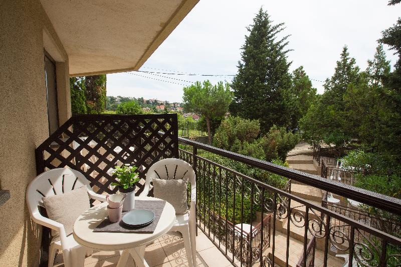 Helios Hotel Pension - Oda