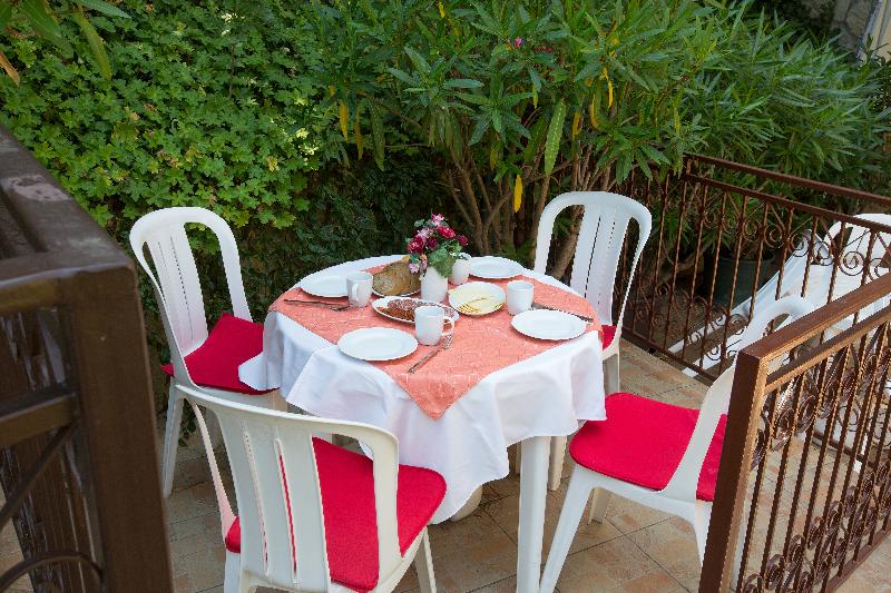 Helios Hotel Pension - Restoran