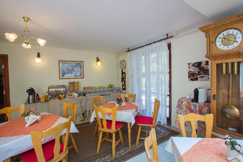 Helios Hotel Pension - Restoran