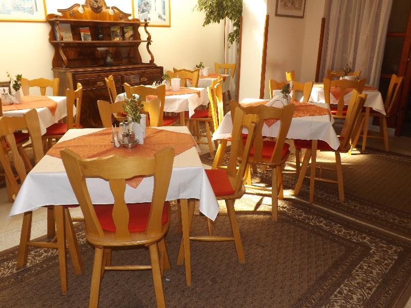 Helios Hotel Pension - Restoran