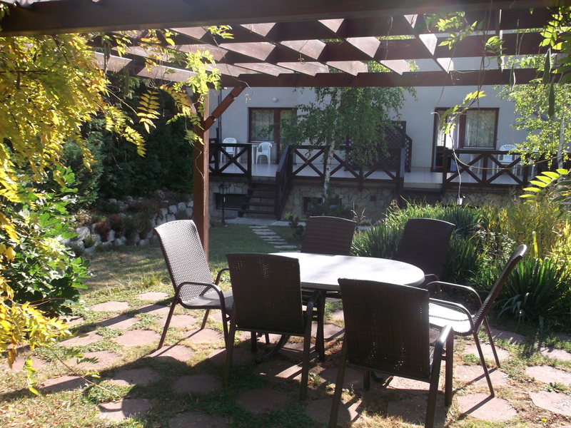 Helios Hotel Pension - Teras