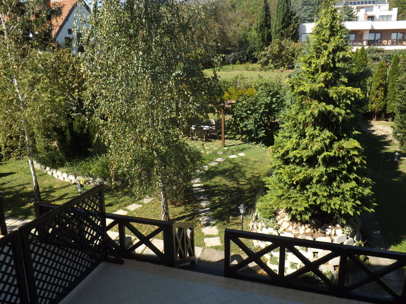 Helios Hotel Pension - Teras