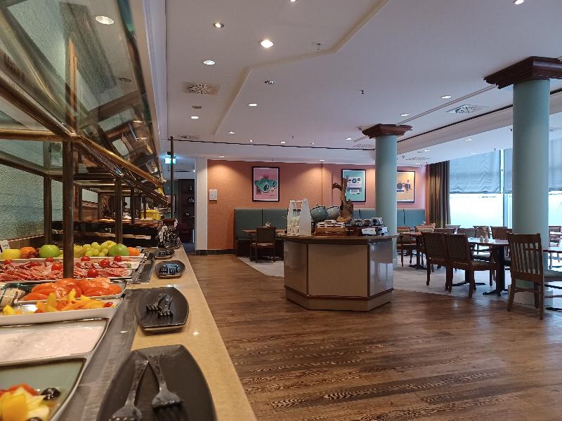Garner Russelsheim, an IHG Hotel - Restoran