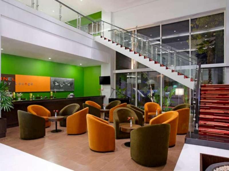 Hotel Santika Palu - Genel