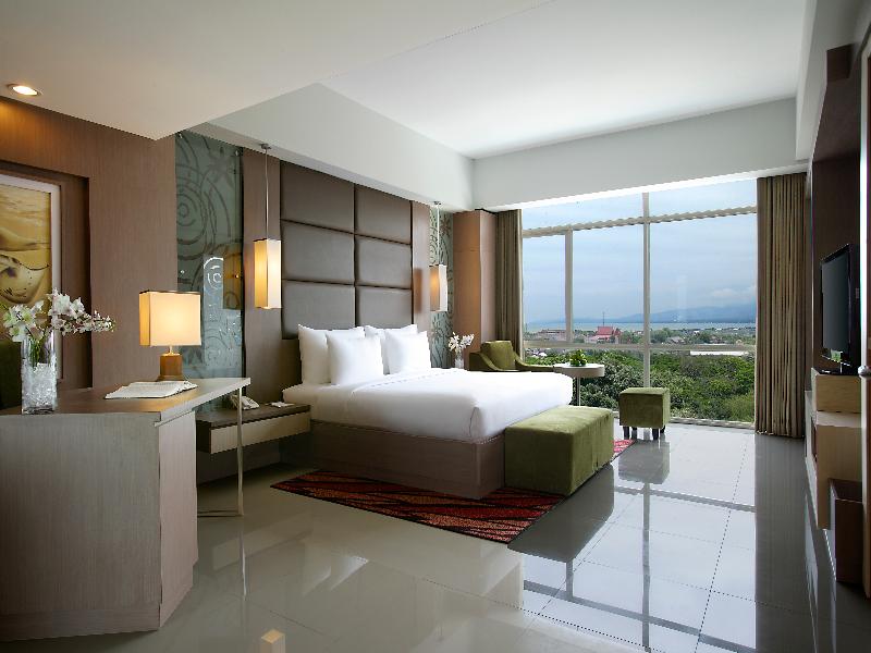 Hotel Santika Palu - Genel