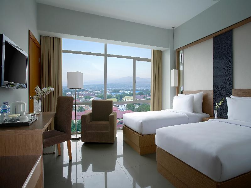 Hotel Santika Palu - Genel