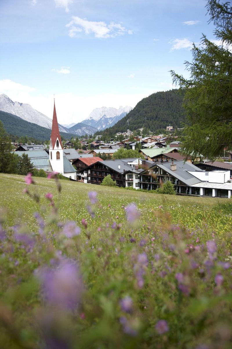 Alpenhotel Fall In Love - Genel