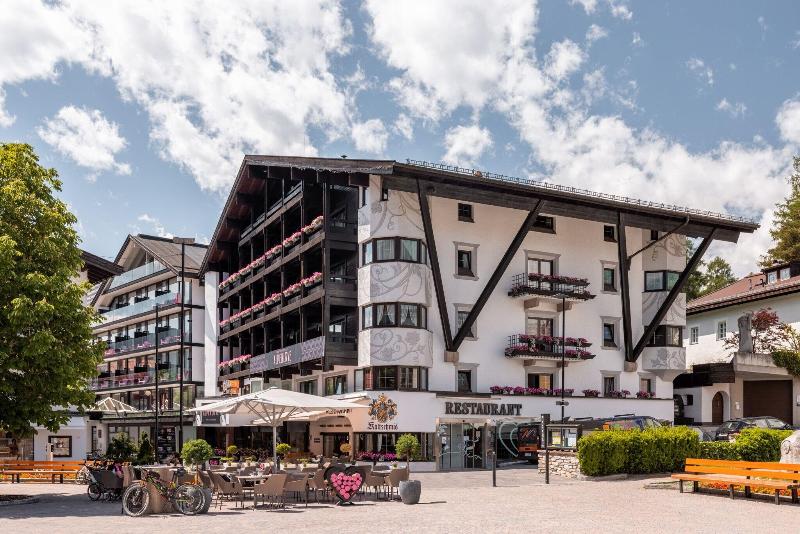Alpenhotel Fall In Love - Genel