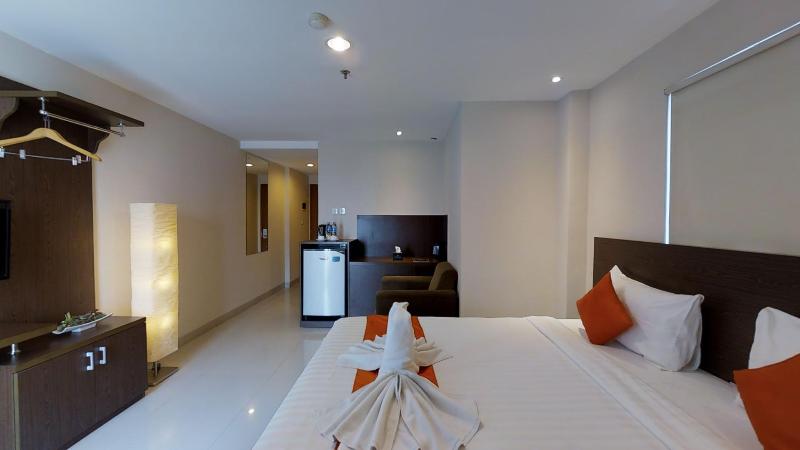 The Gloria Suites Jakarta - Oda
