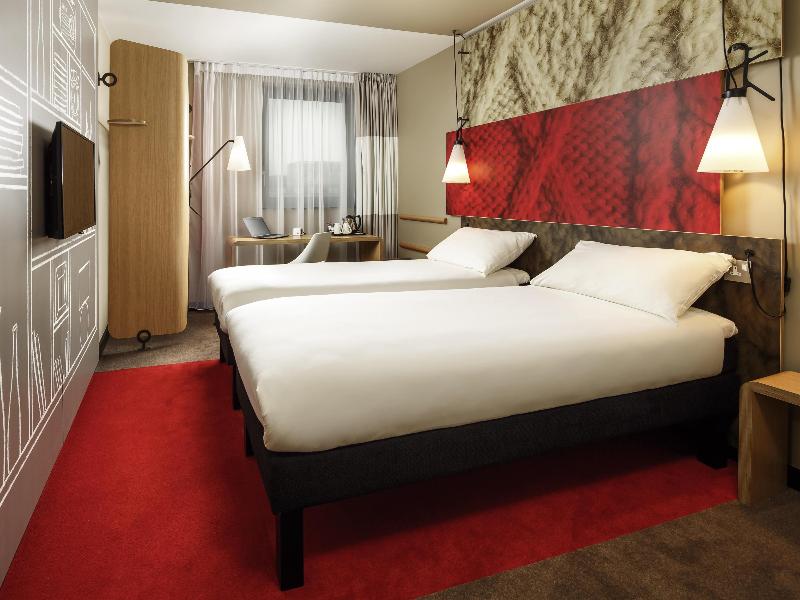 Ibis Swansea - Oda