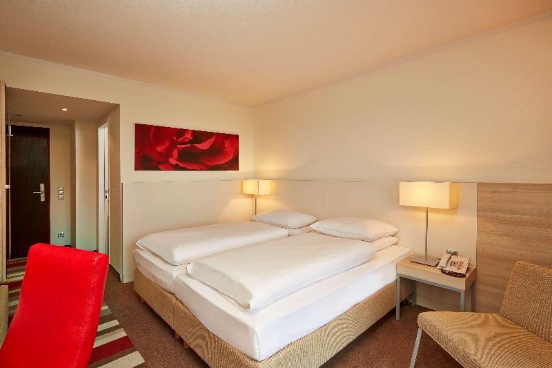 H+ Hotel Bad Soden - Oda
