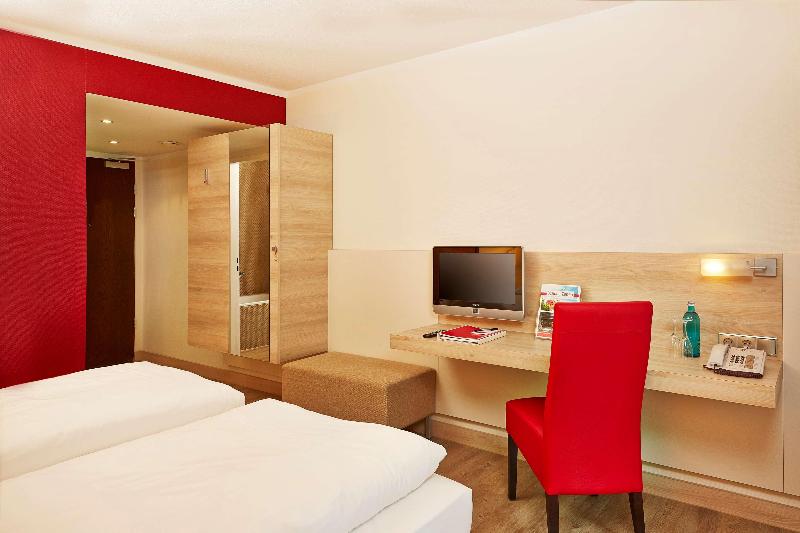 H+ Hotel Bad Soden - Oda