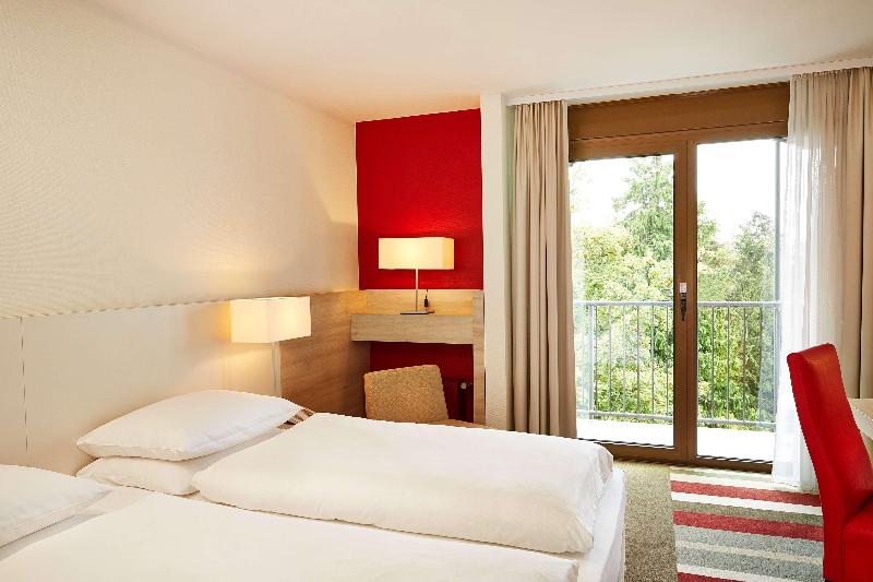 H+ Hotel Bad Soden - Oda