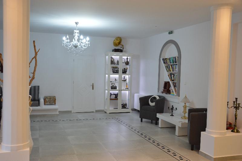 Pantheon Hotel - Lobi