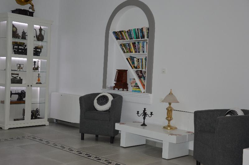 Pantheon Hotel - Lobi
