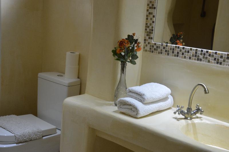 Pantheon Hotel - Oda