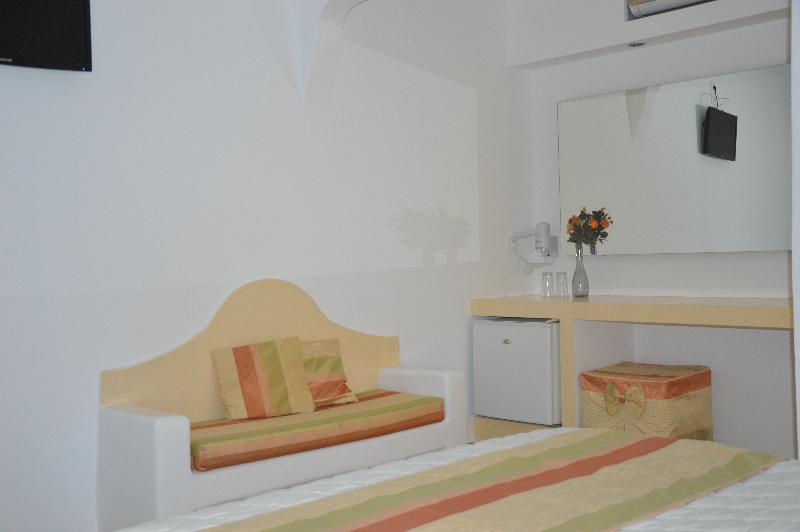 Pantheon Hotel - Oda