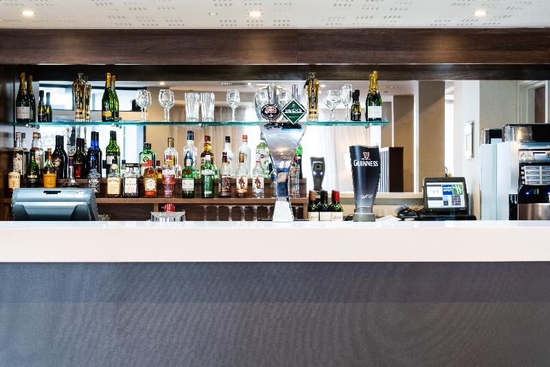 Holiday Inn Express Birmingham Snow-Hill - Bar