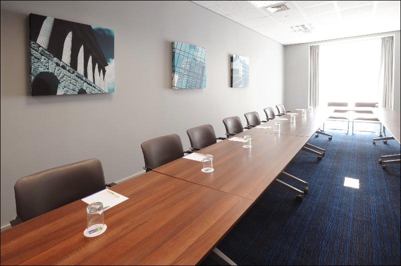 Holiday Inn Express Birmingham Snow-Hill - Toplantı