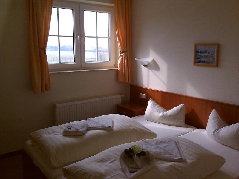 Reit & Freizeithotel Friesenhof - Genel