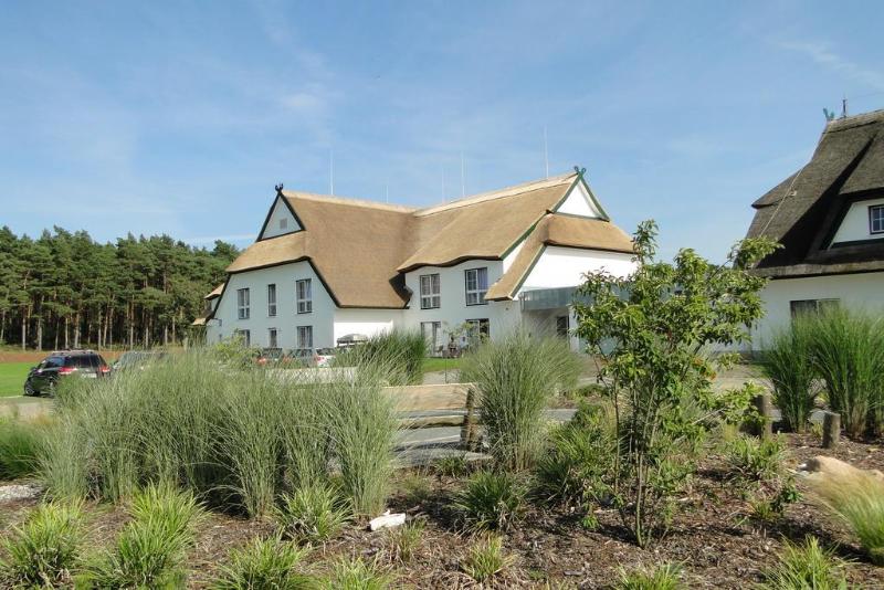 Reit & Freizeithotel Friesenhof - Genel