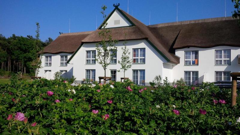Reit & Freizeithotel Friesenhof - Genel