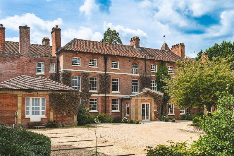 Bartley Lodge Hotel - Genel