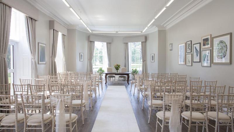 Eastwood Hall - Toplantı