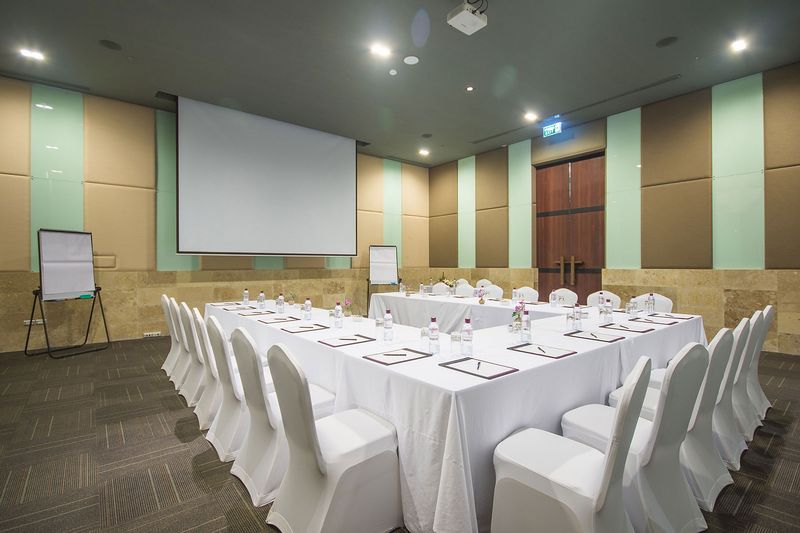 Sunsuri Phuket - Toplantı