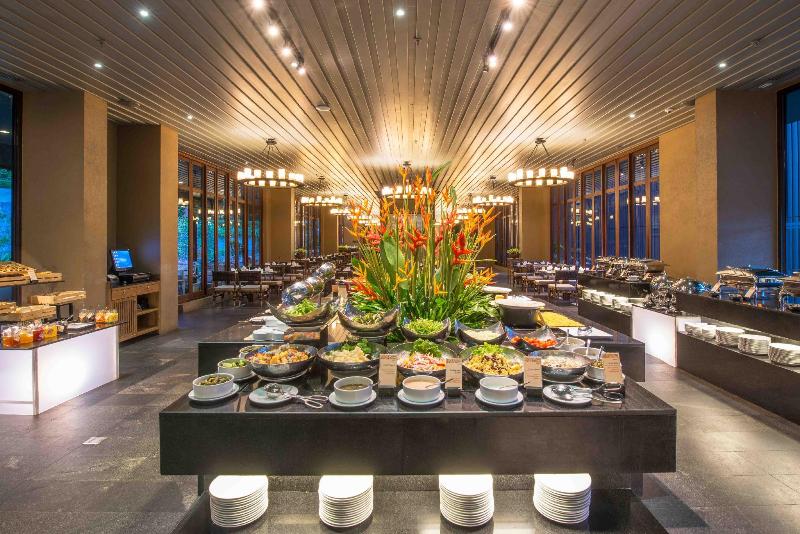 Sunsuri Phuket - Restoran