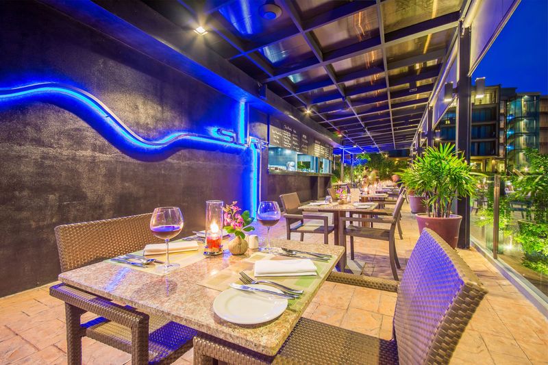Sunsuri Phuket - Restoran