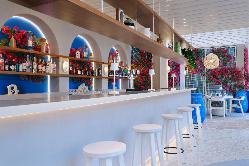 JA Ocean View Hotel - Bar